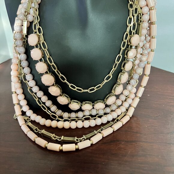 Peach / Light Pink Mixed Metal & Beaded Statement Necklace REALLY CUTE! - Picture 2 of 4
